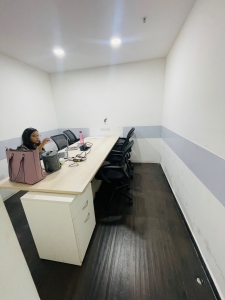 Available fully furnished office on rent very prime location thane west