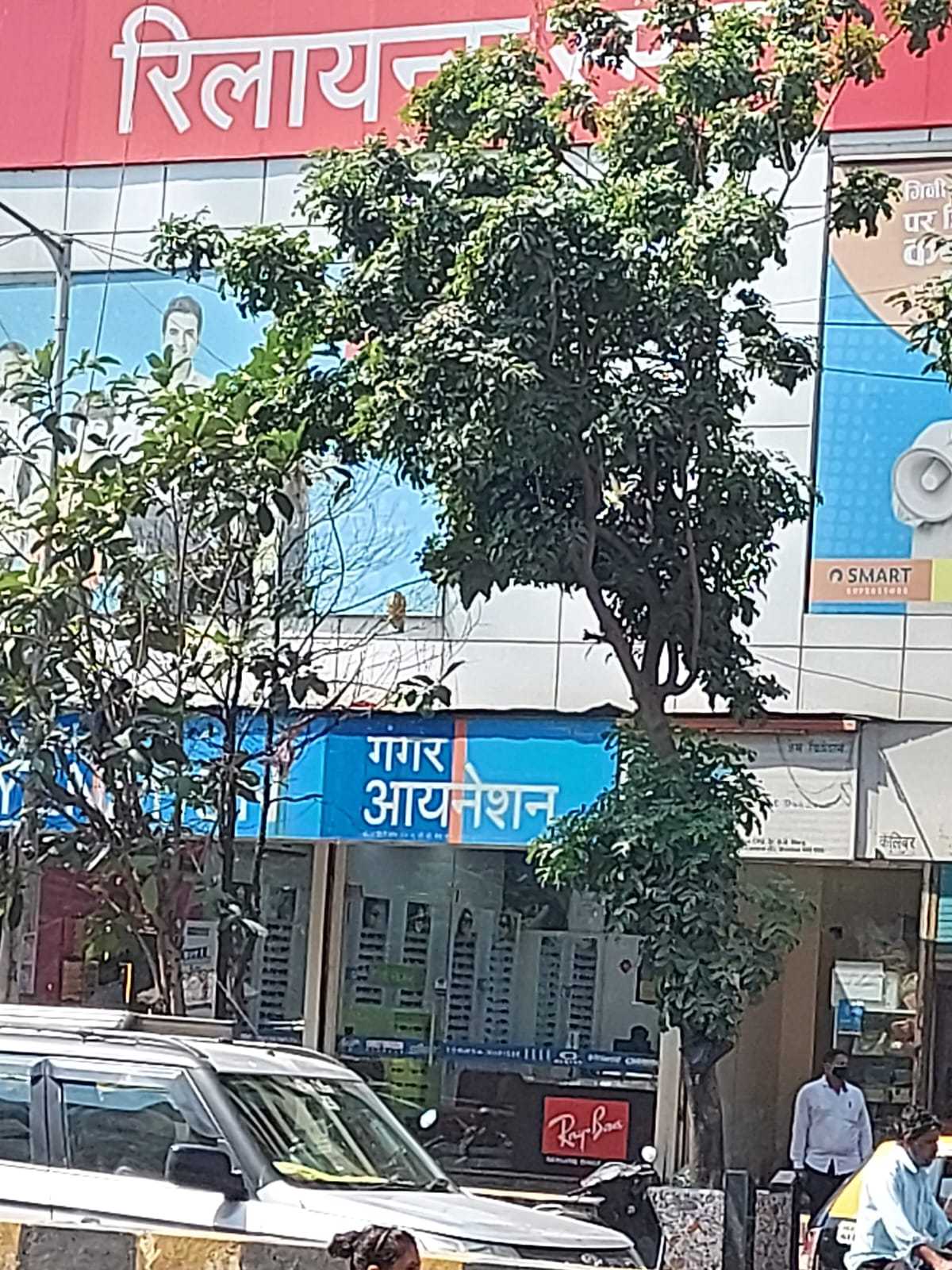 Showroom on rent at Mumbai Central