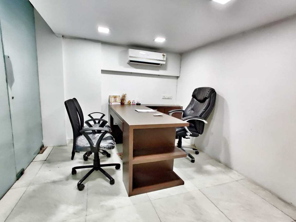 Lavishly Office Space